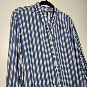Elan Long Sleeves Blue White Button Down Striped Ling Sleeves Top Size M